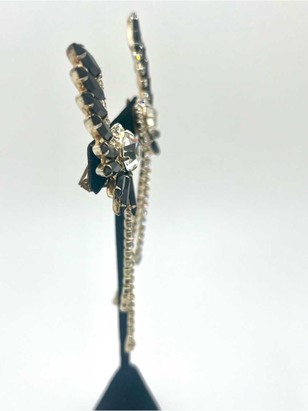 vintage black rhinestone wing dangle clip earrings statement fringe. 1980’s - Picture 5 of 8